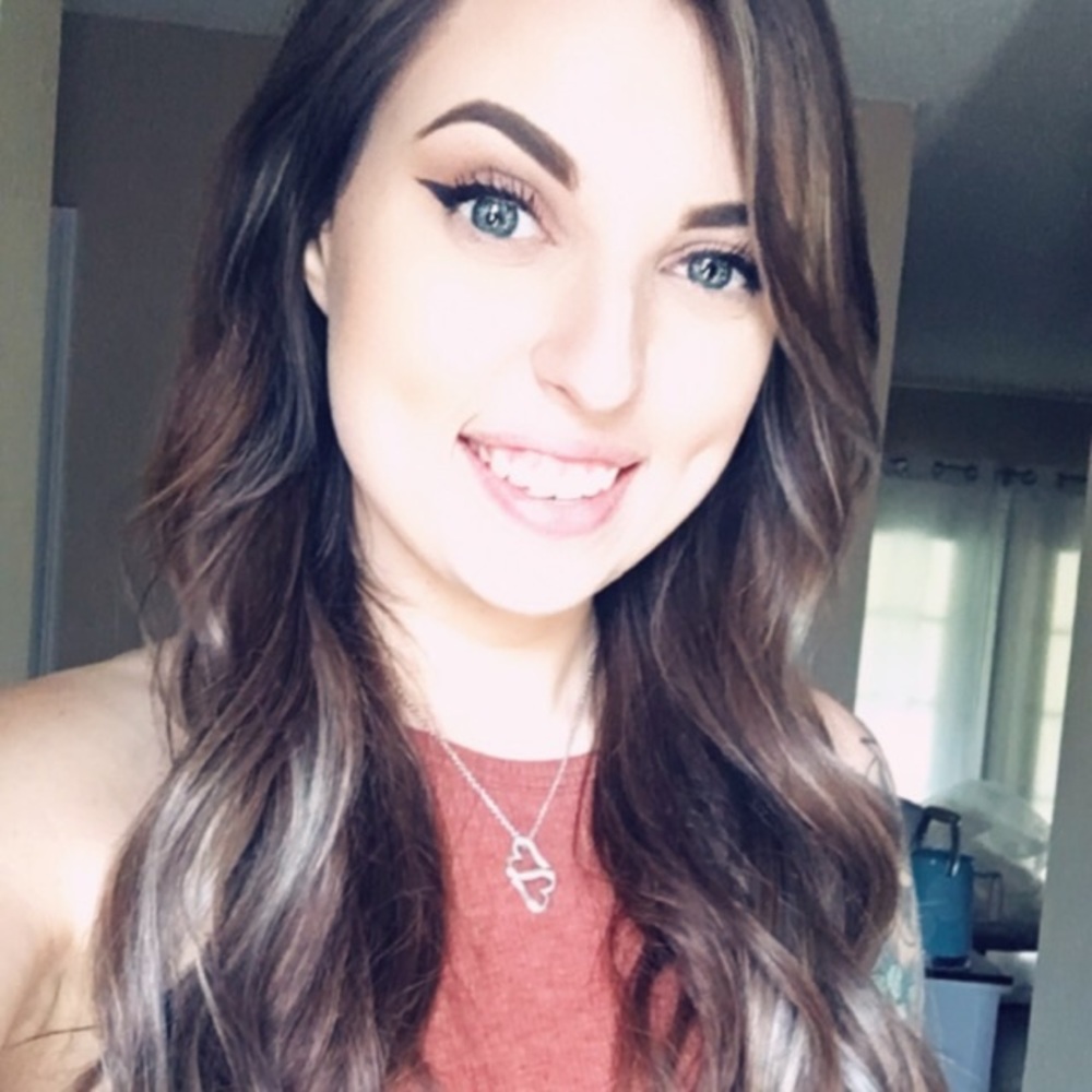 Meet your Posher, Lindsey